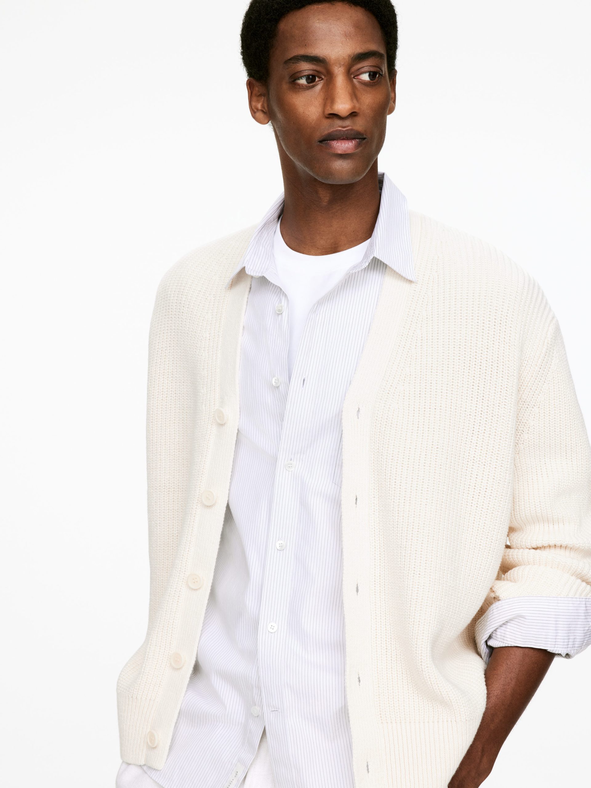 cardigan-blanc-331ndx-1.jpg