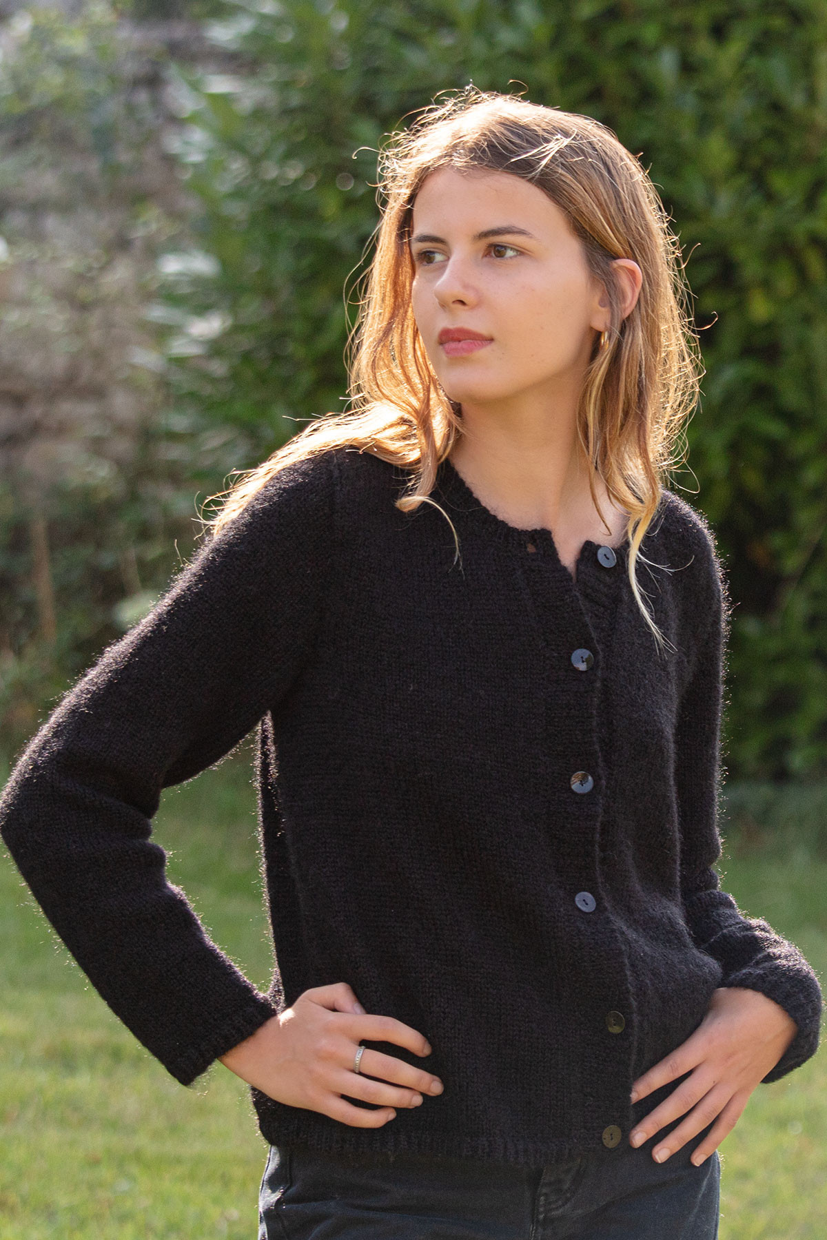 cardigan-femme-noir-679ocr-1.jpg
