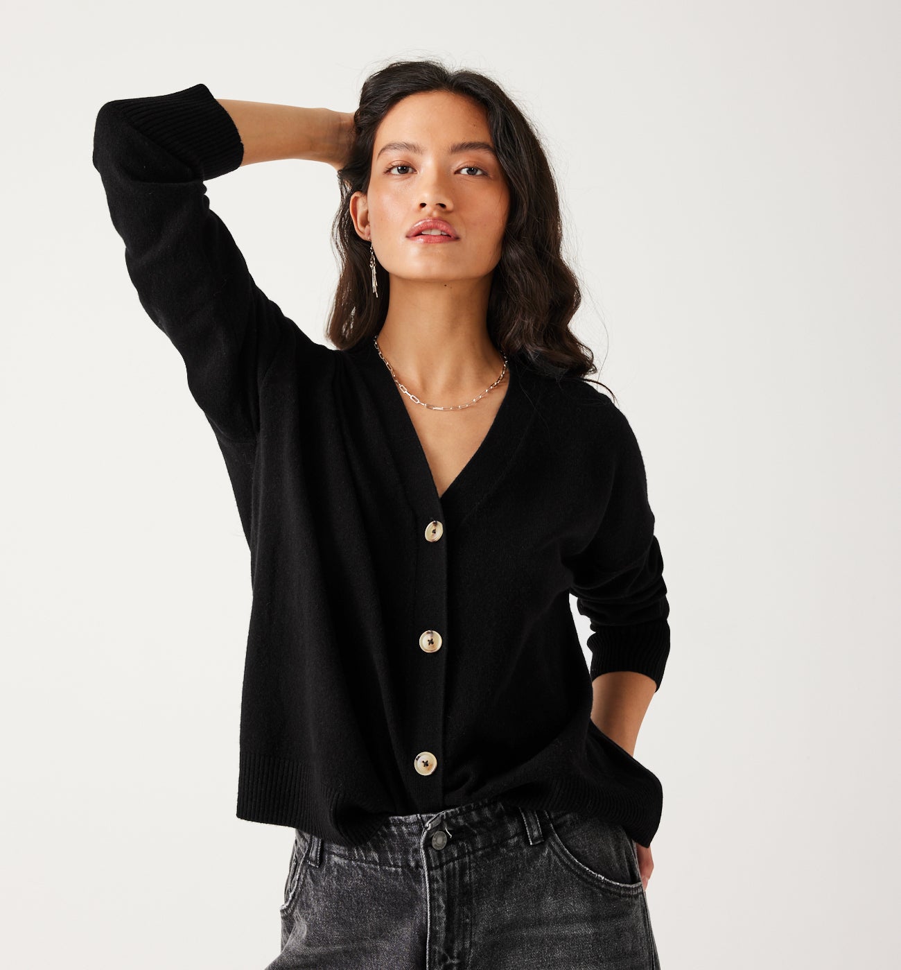 cardigan-noir-femme-055yxp-1.jpg