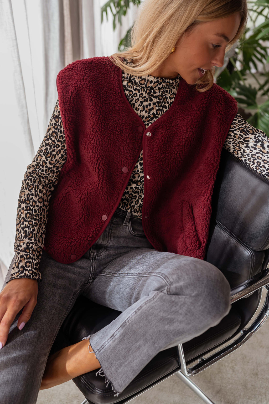 gilet-bordeaux-femme-306azh-1.jpg